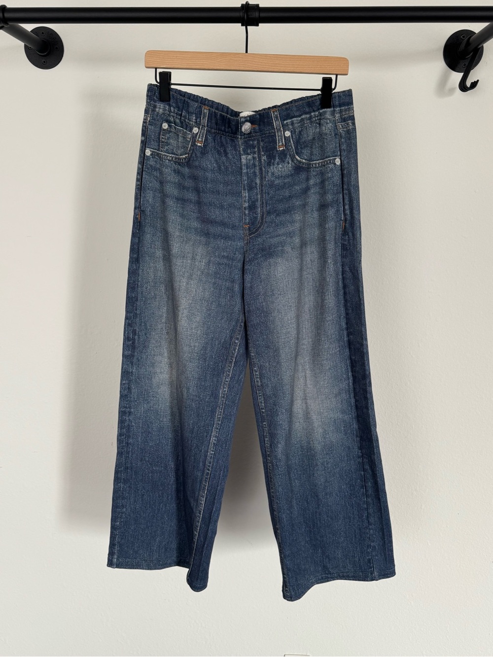 rag & bone Viral Wide-Leg Legging Sweatpants Jeans in Faded Blue